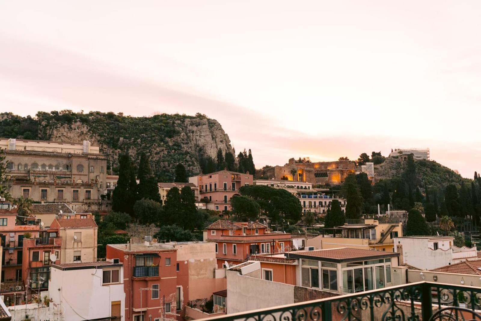 Hotel Villa Paradiso Taormina Esterno foto